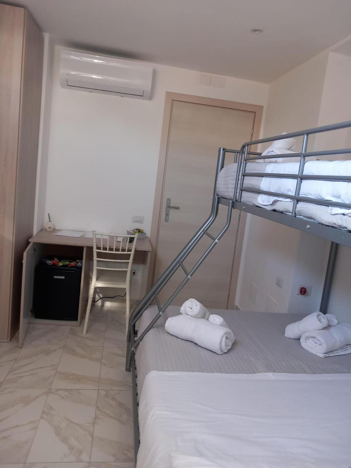 B&B Paestum Room Zewnętrze zdjęcie